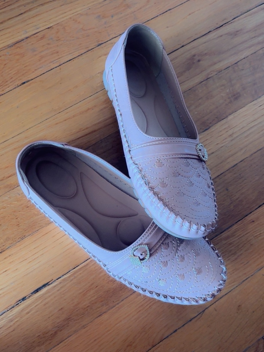 SHEIN Blush Quilted Slip-On Loafers with Heart Accent
